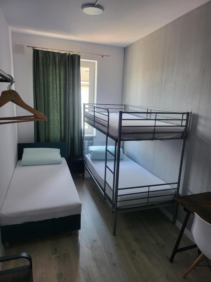 Rooms4Rest Wiertnicza - Private Rooms For Tourists - Atr Consulting Sp, Z O,O, Varsavia Esterno foto