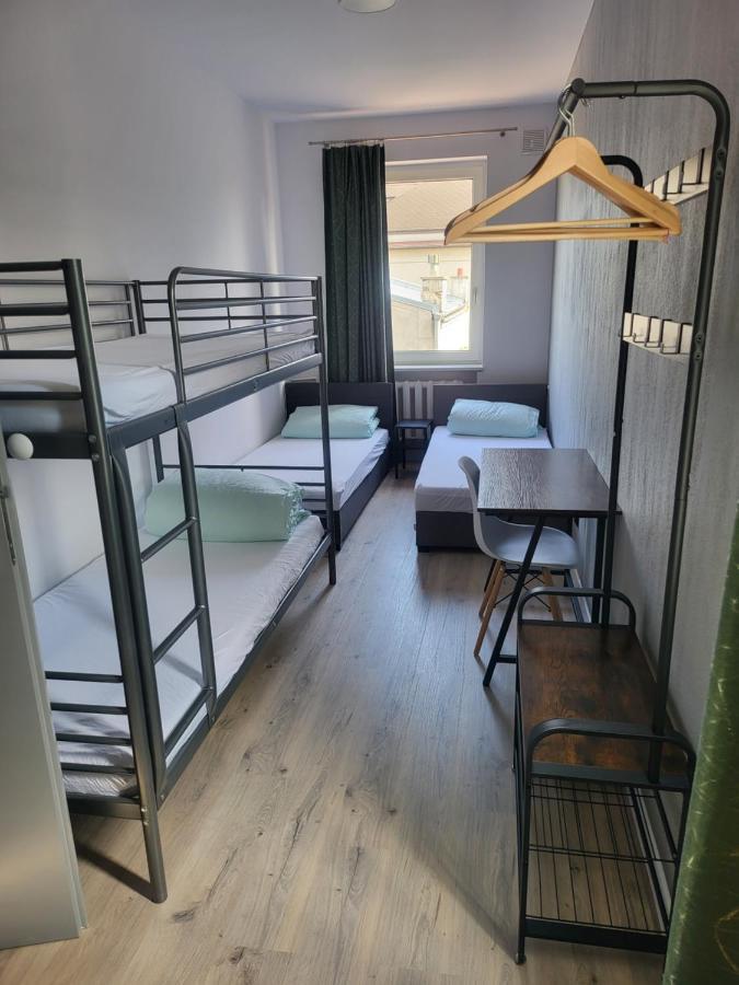 Rooms4Rest Wiertnicza - Private Rooms For Tourists - Atr Consulting Sp, Z O,O, Varsavia Esterno foto