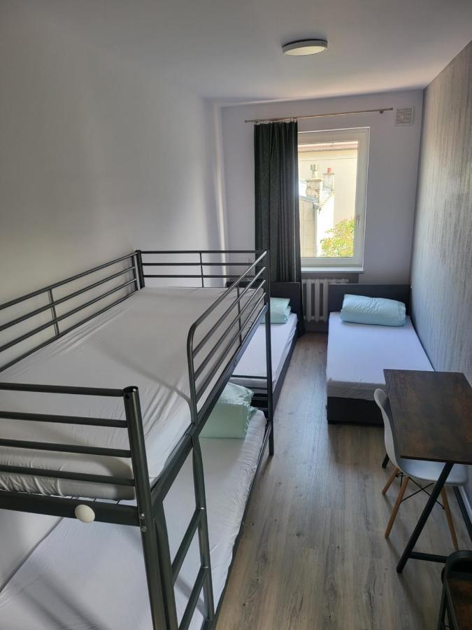 Rooms4Rest Wiertnicza - Private Rooms For Tourists - Atr Consulting Sp, Z O,O, Varsavia Esterno foto