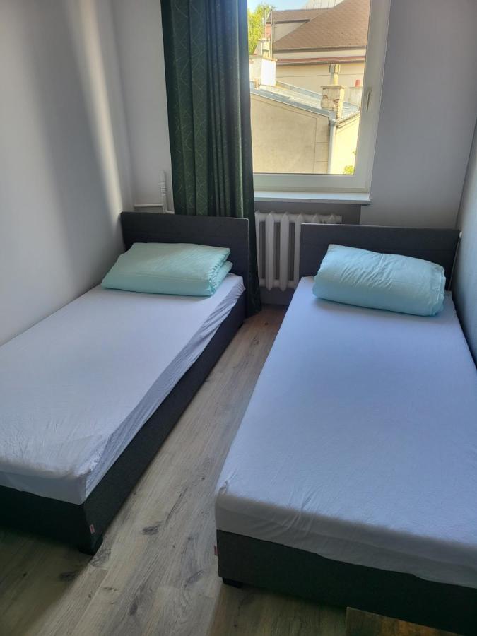 Rooms4Rest Wiertnicza - Private Rooms For Tourists - Atr Consulting Sp, Z O,O, Varsavia Esterno foto