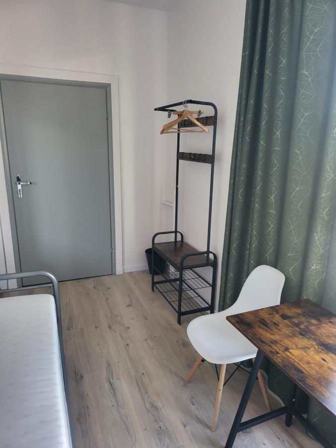 Rooms4Rest Wiertnicza - Private Rooms For Tourists - Atr Consulting Sp, Z O,O, Varsavia Esterno foto