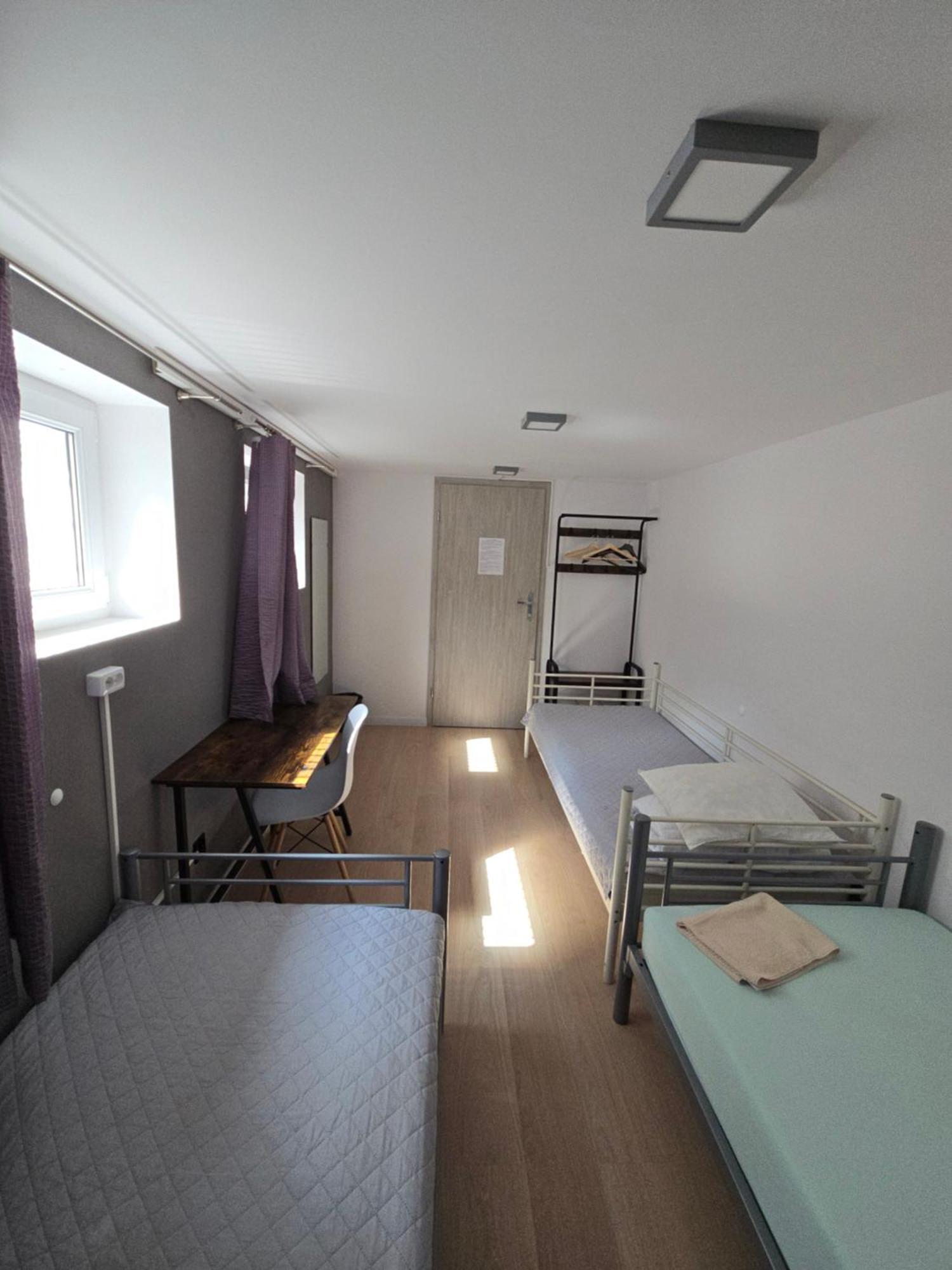 Rooms4Rest Wiertnicza - Private Rooms For Tourists - Atr Consulting Sp, Z O,O, Varsavia Esterno foto